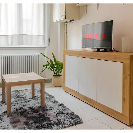Free Parking - 5 Min By Walk From City Center Como Exterior foto