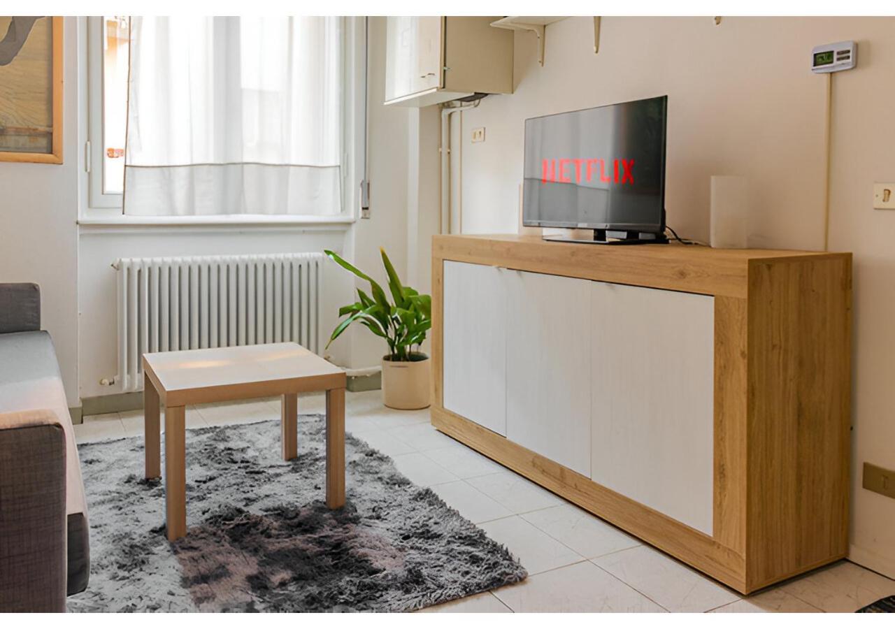 Free Parking - 5 Min By Walk From City Center Como Exterior foto